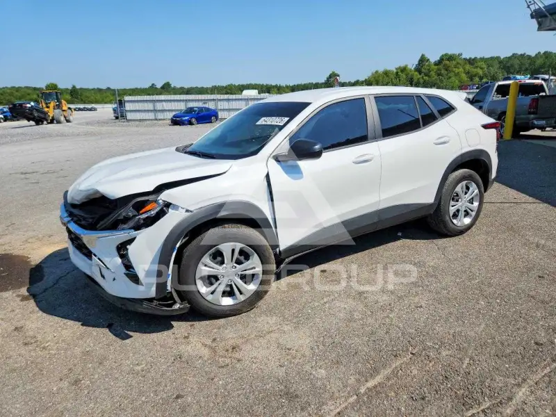 2025 Chevrolet TRAX фото