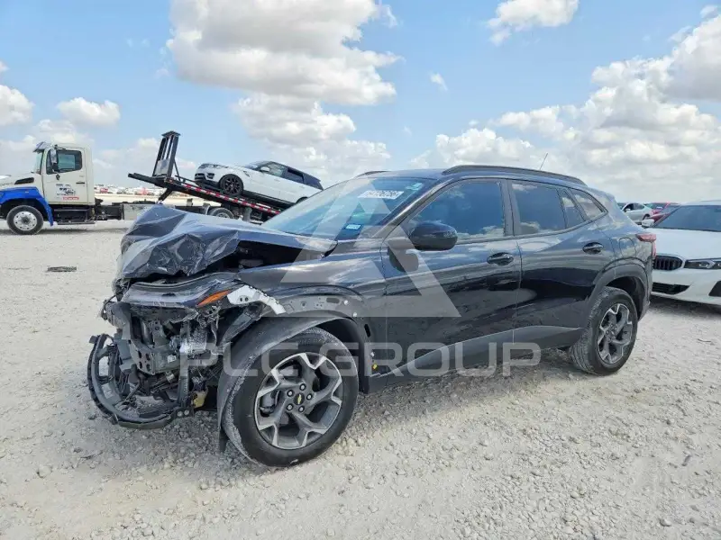 2025 Chevrolet TRAX фото