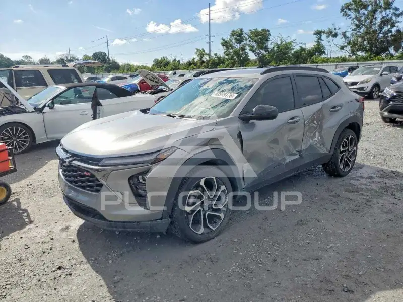 2025 Chevrolet TRAX photo