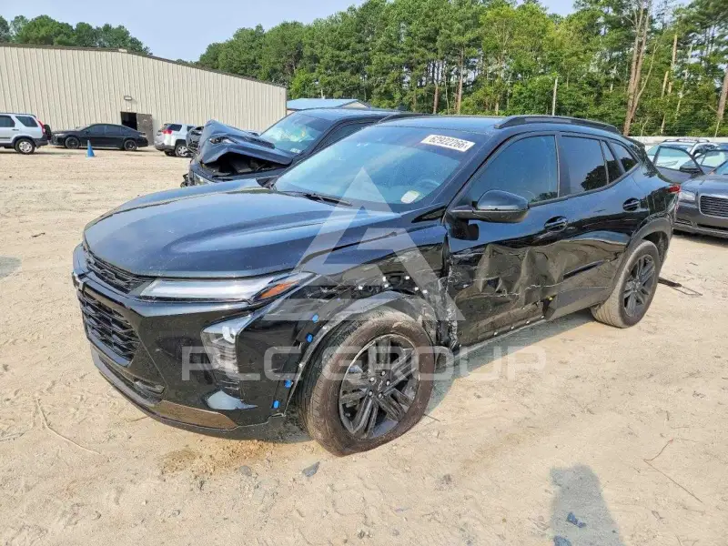 2025 Chevrolet TRAX фото