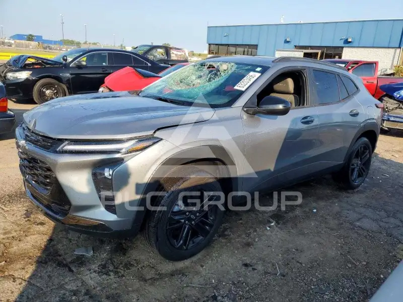 2025 Chevrolet TRAX photo