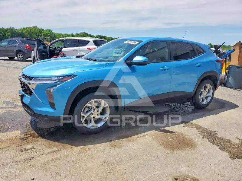 2025 Chevrolet TRAX photo