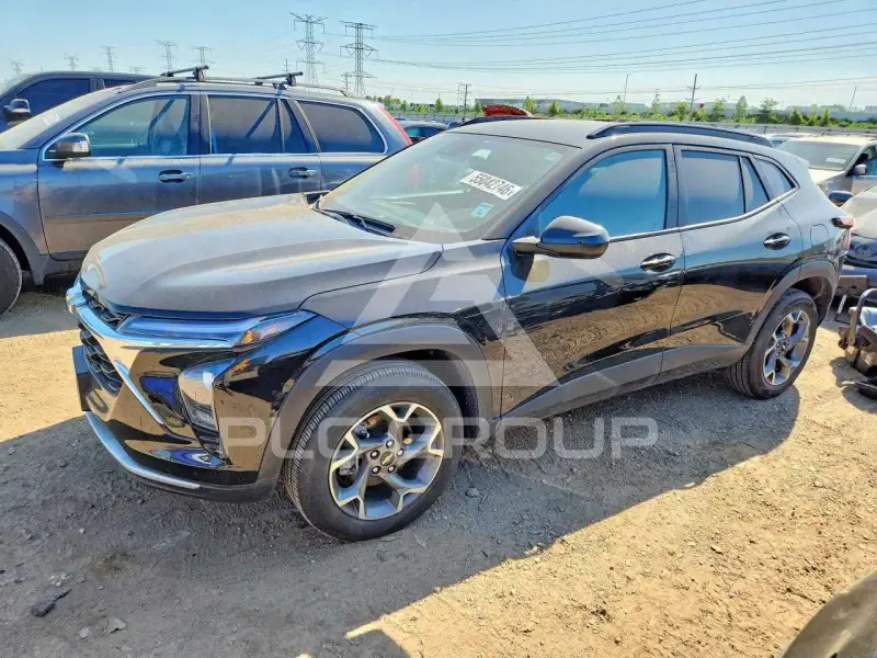 2025 Chevrolet TRAX photo