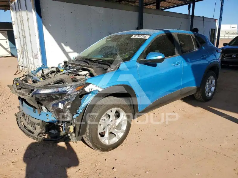 2025 Chevrolet TRAX photo