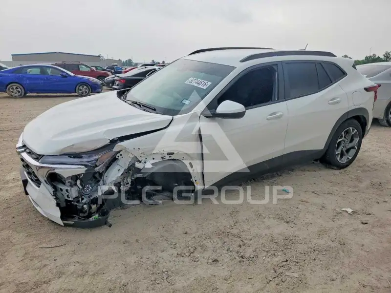 2025 Chevrolet TRAX фото