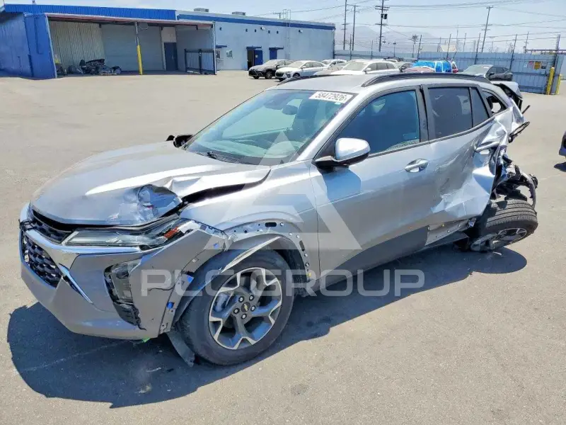 2025 Chevrolet TRAX фото