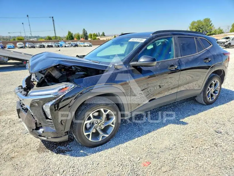 2025 Chevrolet TRAX фото