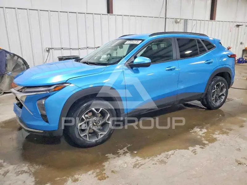 2025 Chevrolet TRAX фото