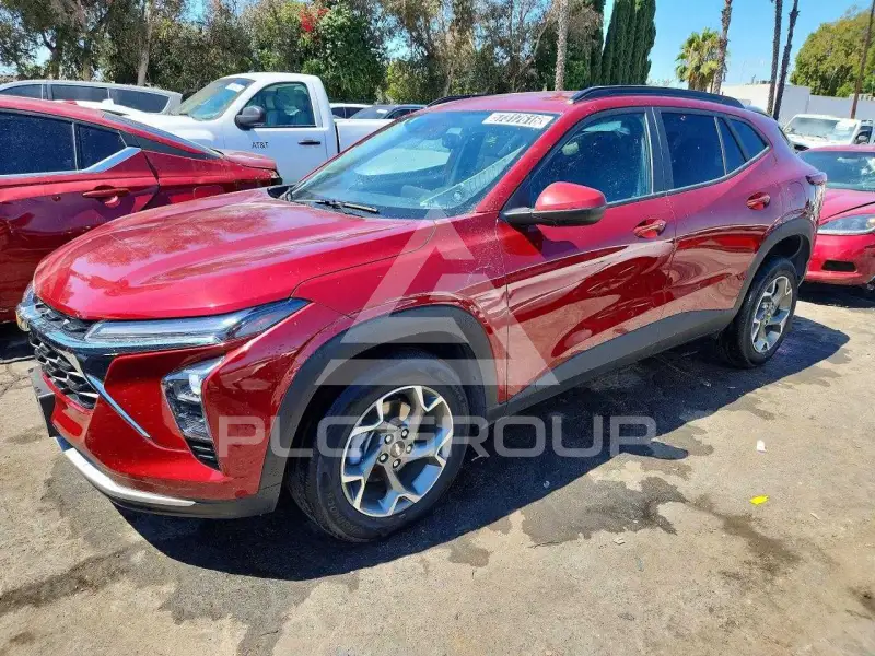 2025 Chevrolet TRAX photo