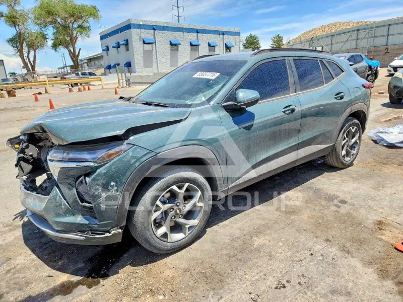 2025 Chevrolet TRAX фото