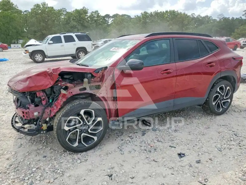 2025 Chevrolet TRAX photo
