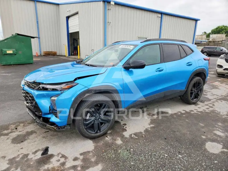 2025 Chevrolet TRAX photo