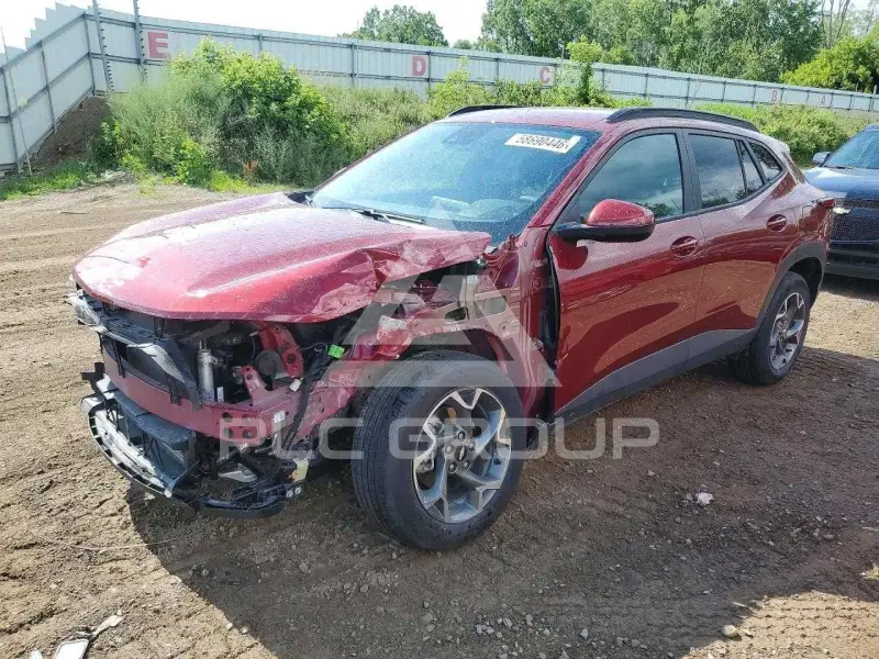 2025 Chevrolet TRAX photo