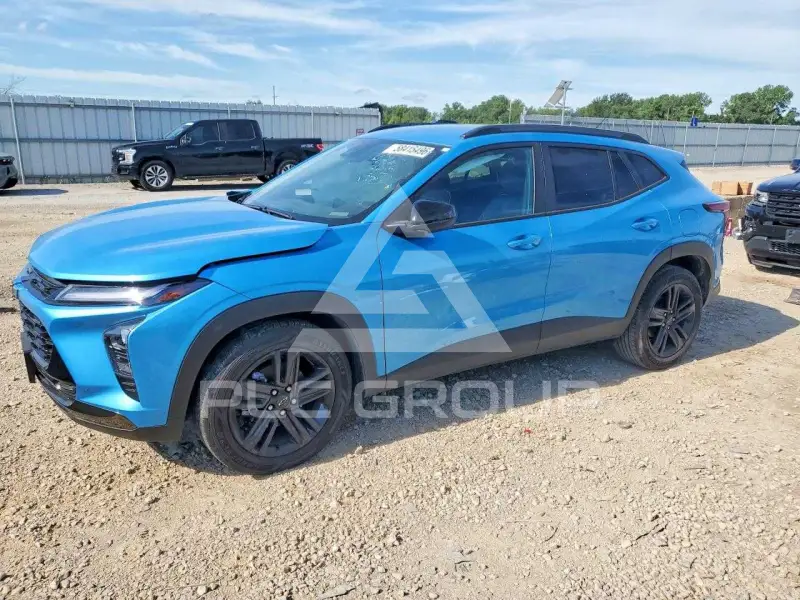2025 Chevrolet TRAX фото
