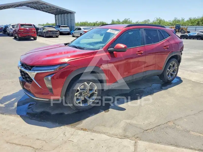 2025 Chevrolet TRAX photo