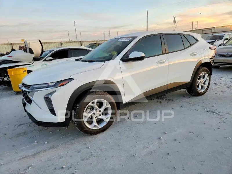 2025 Chevrolet TRAX фото