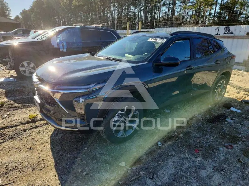 2025 Chevrolet TRAX фото