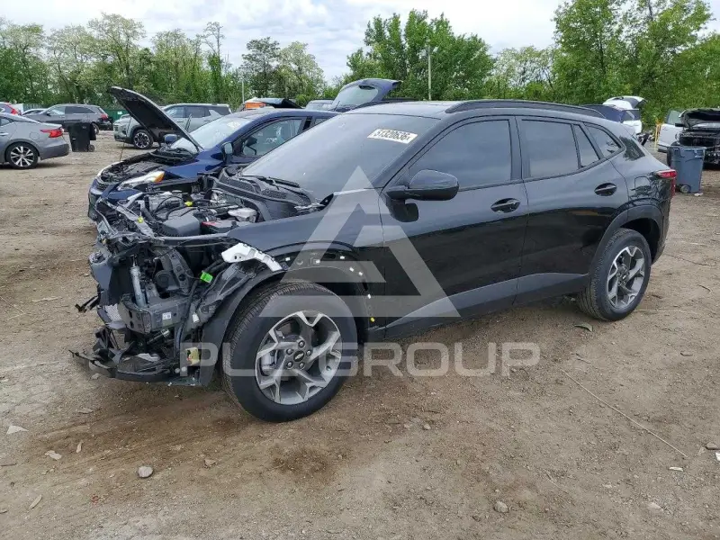 2025 Chevrolet TRAX фото