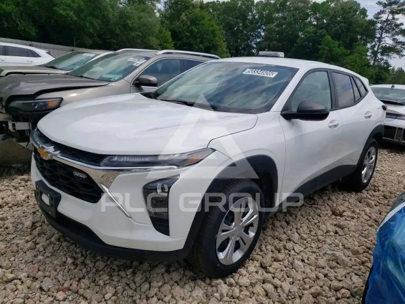 2025 Chevrolet TRAX фото