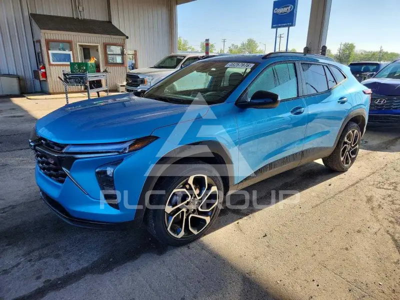 2025 Chevrolet TRAX photo