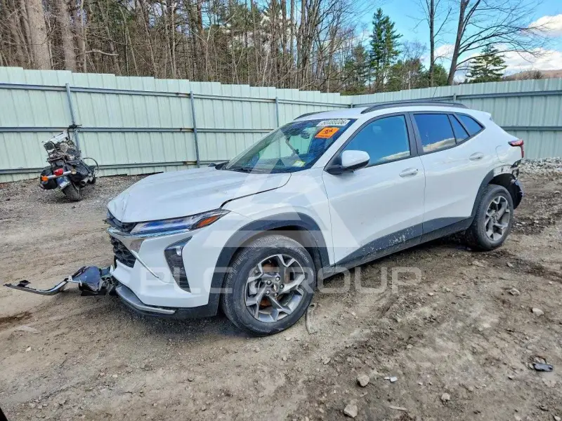 2025 Chevrolet TRAX фото