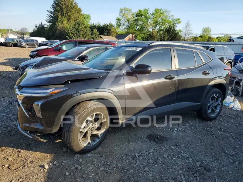 2025 Chevrolet TRAX фото