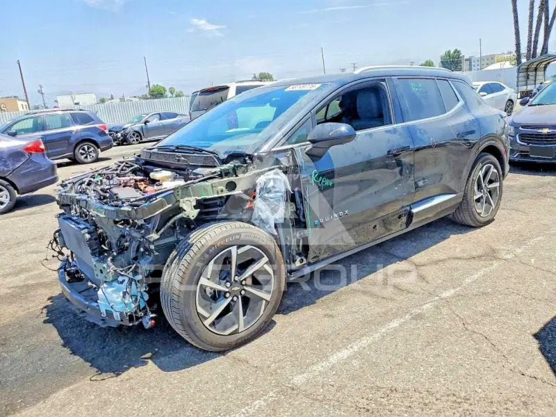 2025 Chevrolet Equinox фото