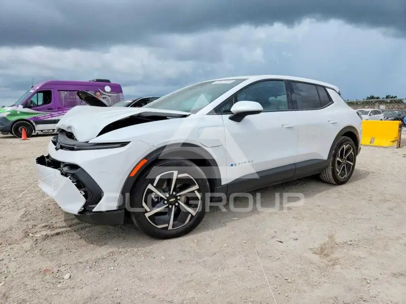 2025 Chevrolet Equinox фото