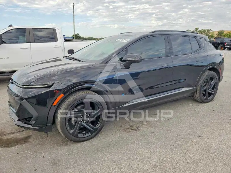 2025 Chevrolet Equinox фото