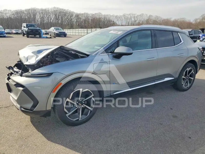 2025 Chevrolet Equinox фото