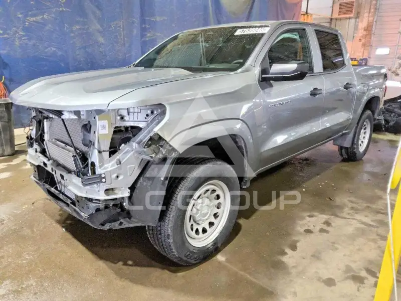 2025 Chevrolet Colorado photo