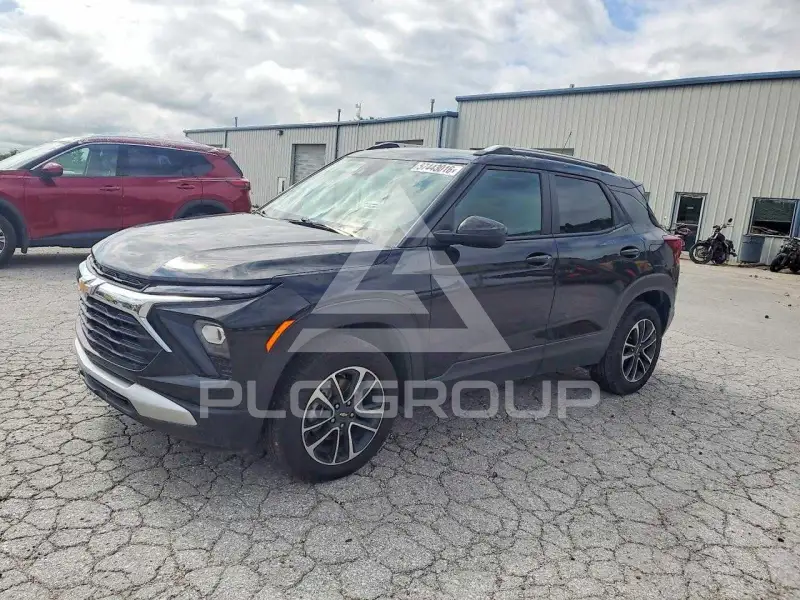 2025 Chevrolet TRAILBLAZE photo