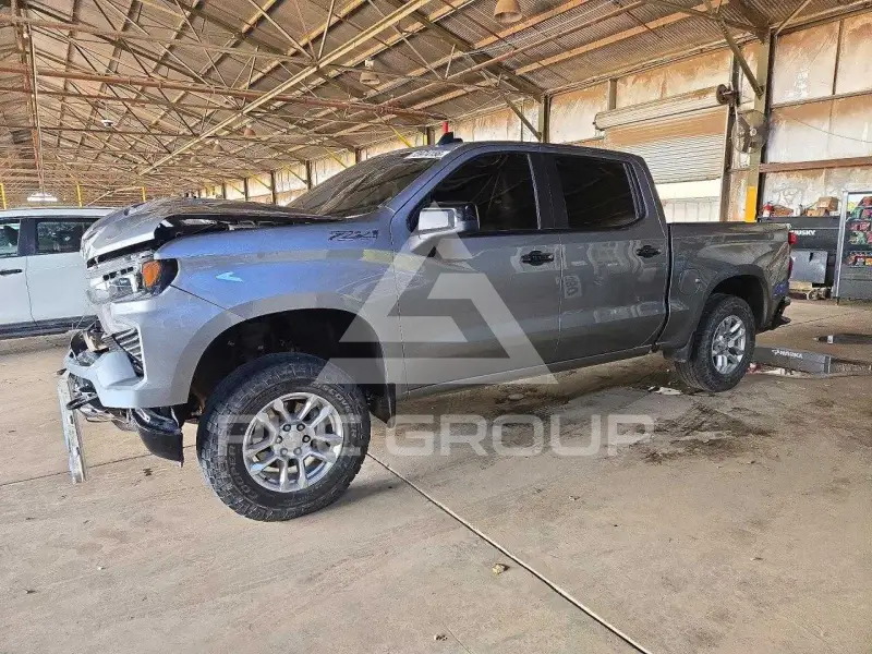 2025 Chevrolet Silverado фото