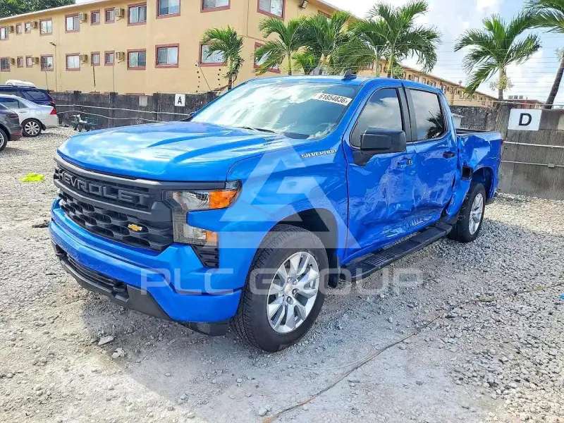 2025 Chevrolet Silverado фото