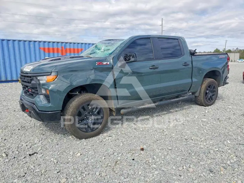 2025 Chevrolet Silverado фото