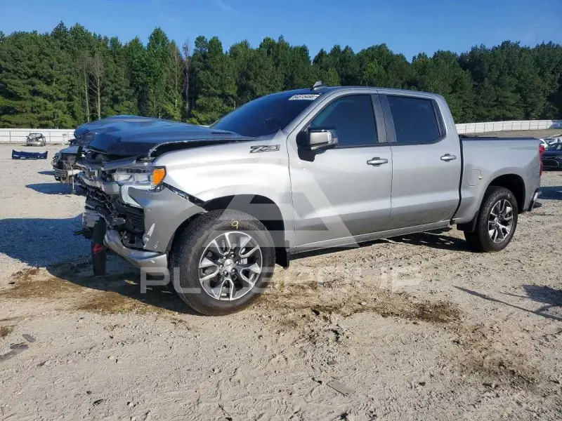 2025 Chevrolet Silverado фото