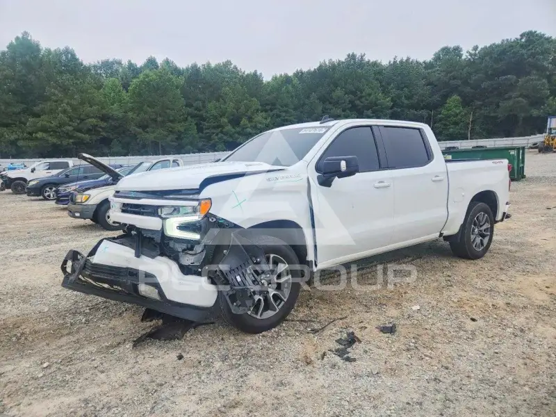 2025 Chevrolet Silverado фото