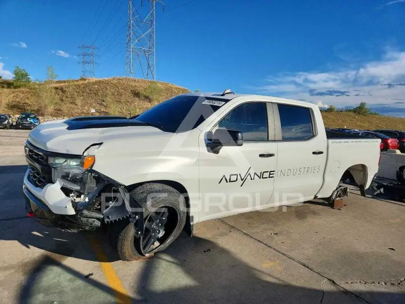 2025 Chevrolet Silverado фото