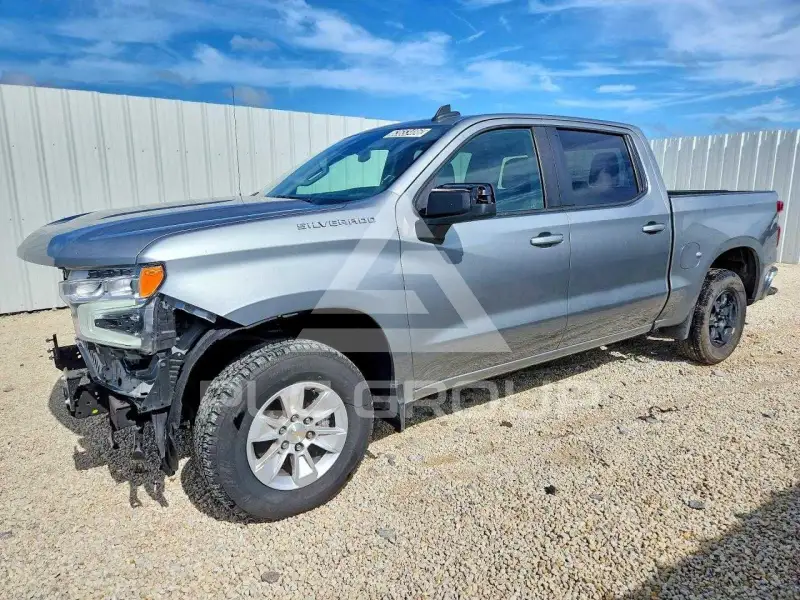 2025 Chevrolet Silverado фото