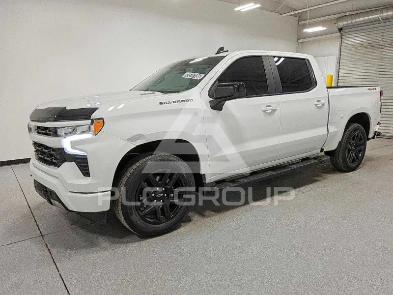 2025 Chevrolet Silverado фото