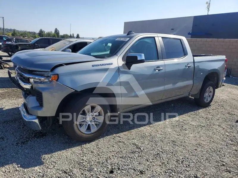 2025 Chevrolet Silverado фото