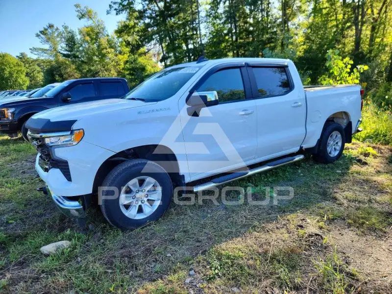 2025 Chevrolet Silverado фото