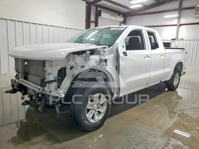 2025 Chevrolet Silverado фото