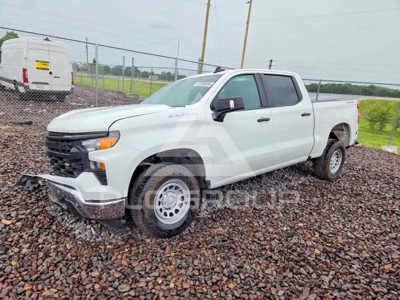2025 Chevrolet Silverado photo
