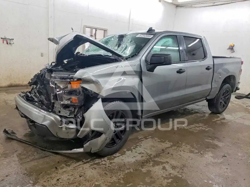 2025 Chevrolet Silverado фото