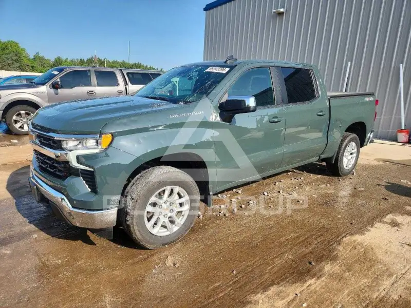 2025 Chevrolet Silverado фото