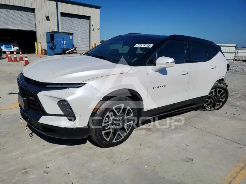 2025 Chevrolet Blazer фото