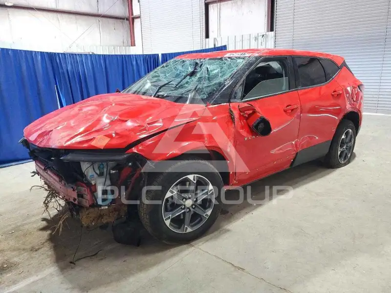 2025 Chevrolet Blazer photo