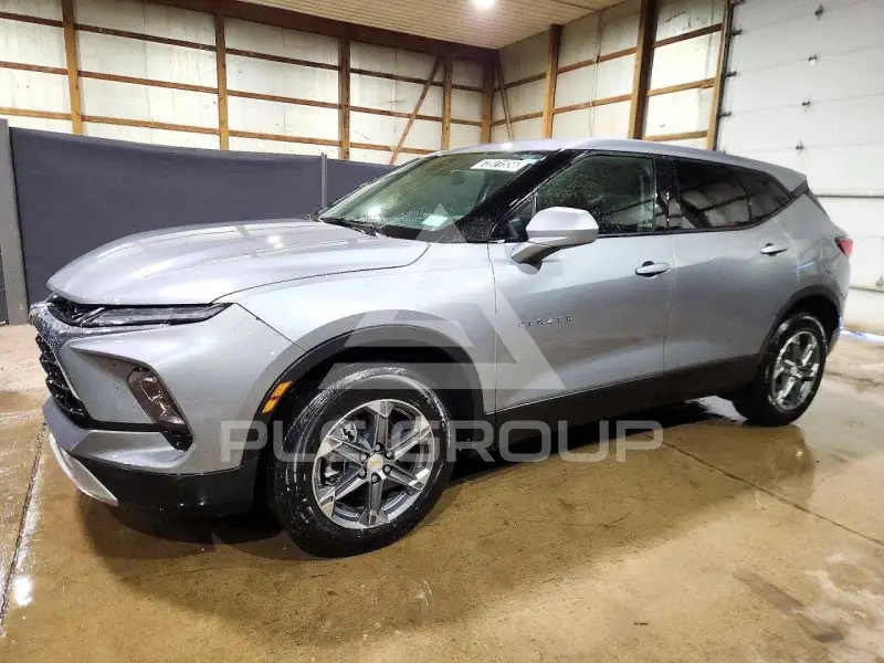 2025 Chevrolet Blazer фото