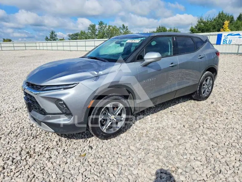 2025 Chevrolet Blazer фото